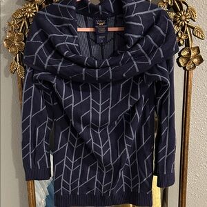 Her Universe Wonder Woman Cowl Neck Sweater Limited Edition - Small